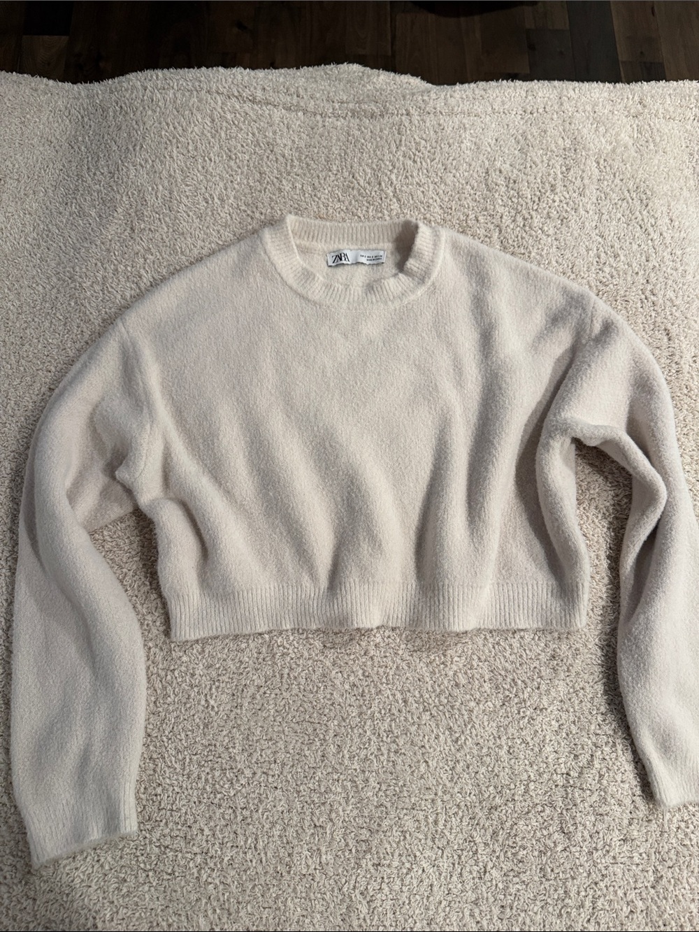 Zara Off-White Cropped Crewneck Sweater